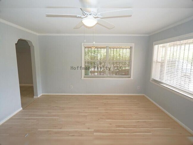 Foto del edificio - Central Tampa Gem Near UT- Modern Finishes & Prime Location