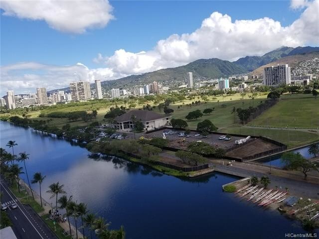 Primary Photo - 2611 Ala Wai Blvd