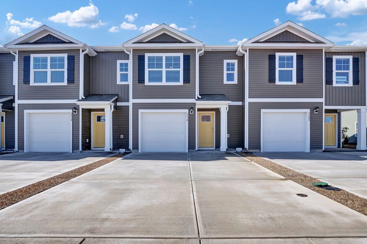 Photo - 3210 Lobelia Ln, Leland