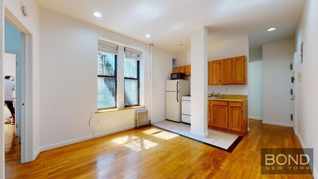 Foto del edificio - 237 E 5th St
