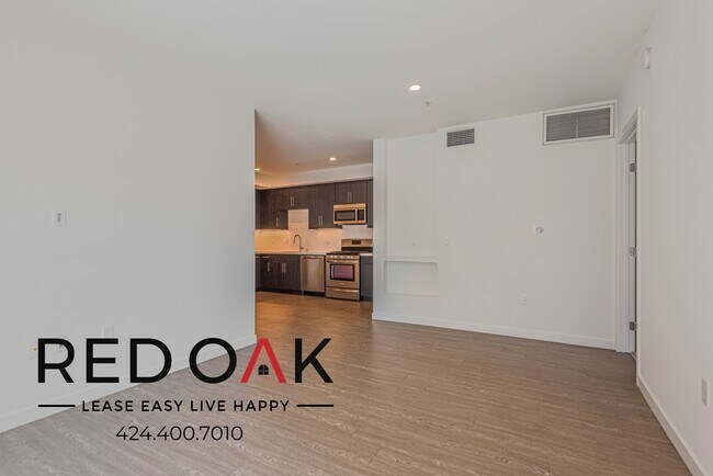Foto del edificio - 11405 Chandler Blvd