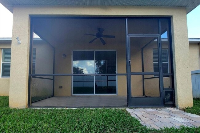 Foto del edificio - 412 Summerlyn Dr