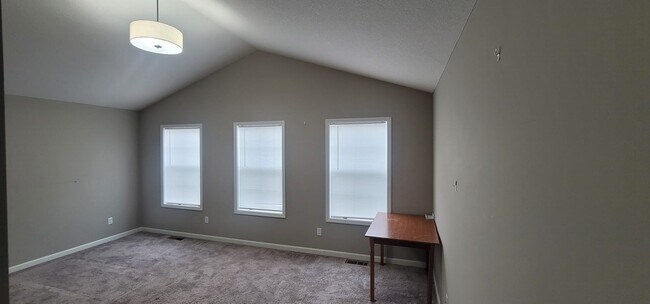 Building Photo - 15255 Tiger St NW