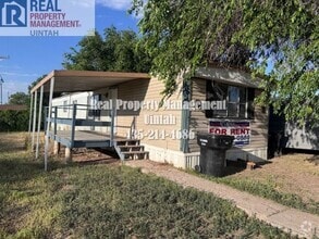 Building Photo - 3942 15530 W