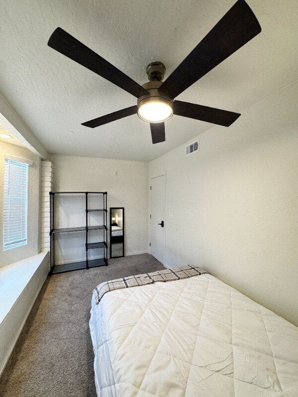 Foto del edificio - 2222 W Morningside Dr