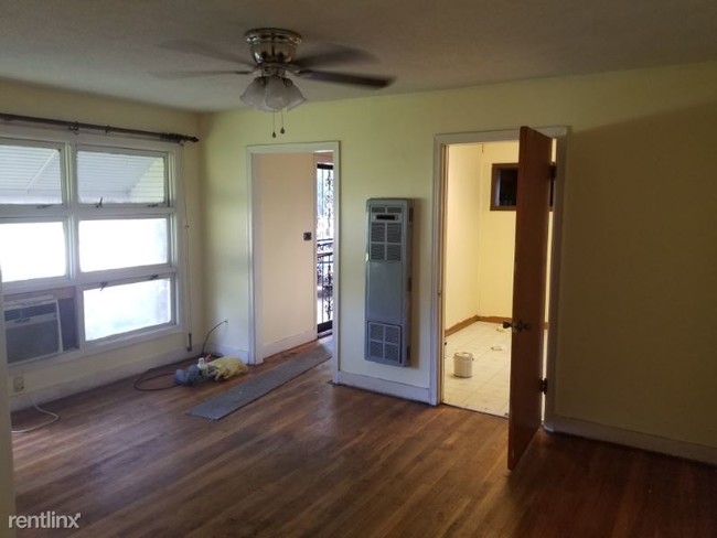 Foto del edificio - 3 br, 1 bath House - 103 Palm Stree
