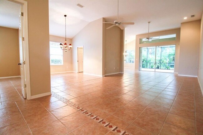 Building Photo - 6643 Pebble Beach Way