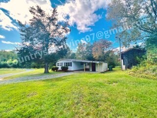 Building Photo - 102 Horseshoe Bend