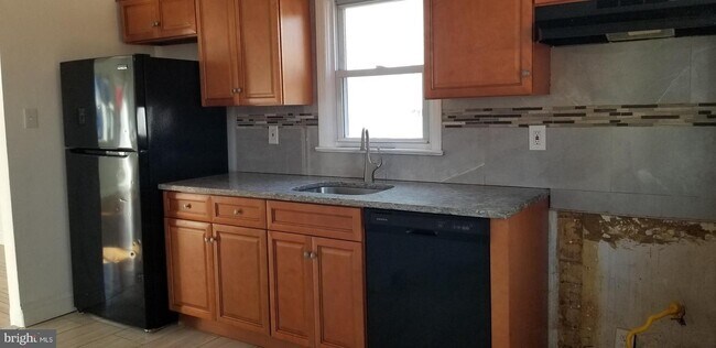 Building Photo - 6149 Amon Ave