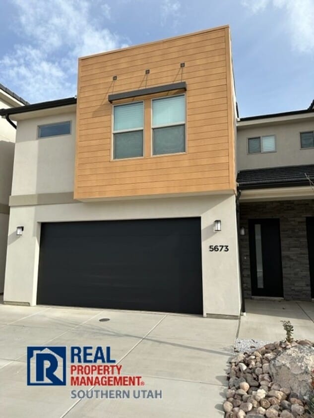 Primary Photo - Townhome in South Desert