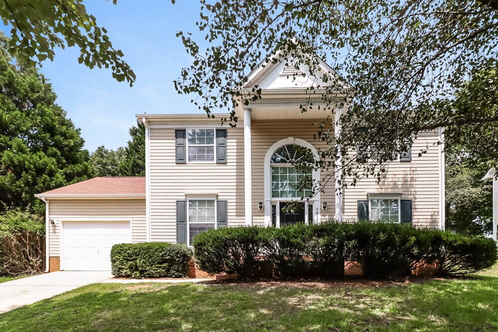 Foto principal - 1411 Bear Mountain Rd