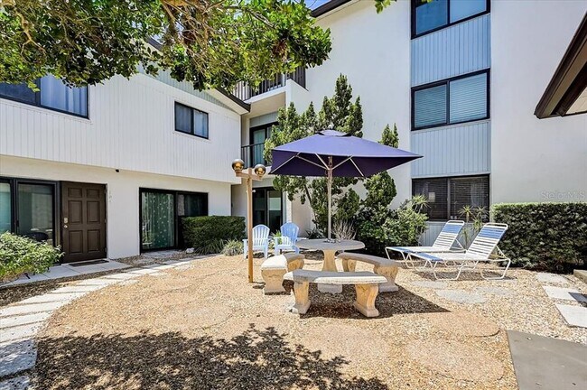 Foto del edificio - 722 S Boulevard of the Presidents