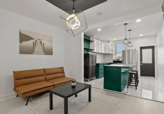 Photo - 2002 E Preston St House