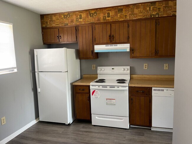 Foto del edificio - 1230 Clear Ridge Ln