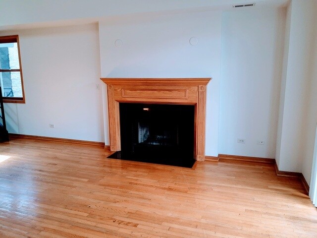 Building Photo - 1423 W Fillmore St