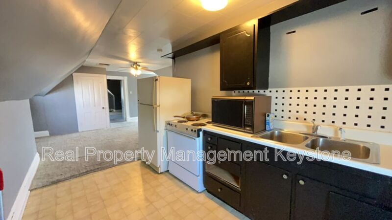 Foto principal - 705 E 18th Ave