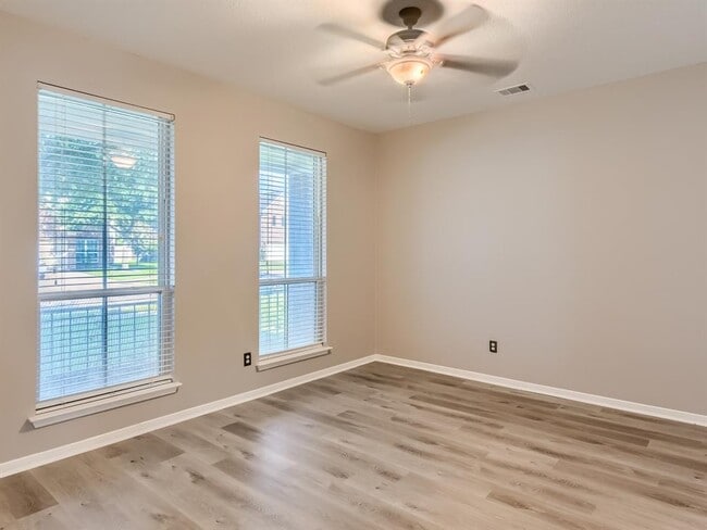 Building Photo - 4811 Wilderness Glen Ct