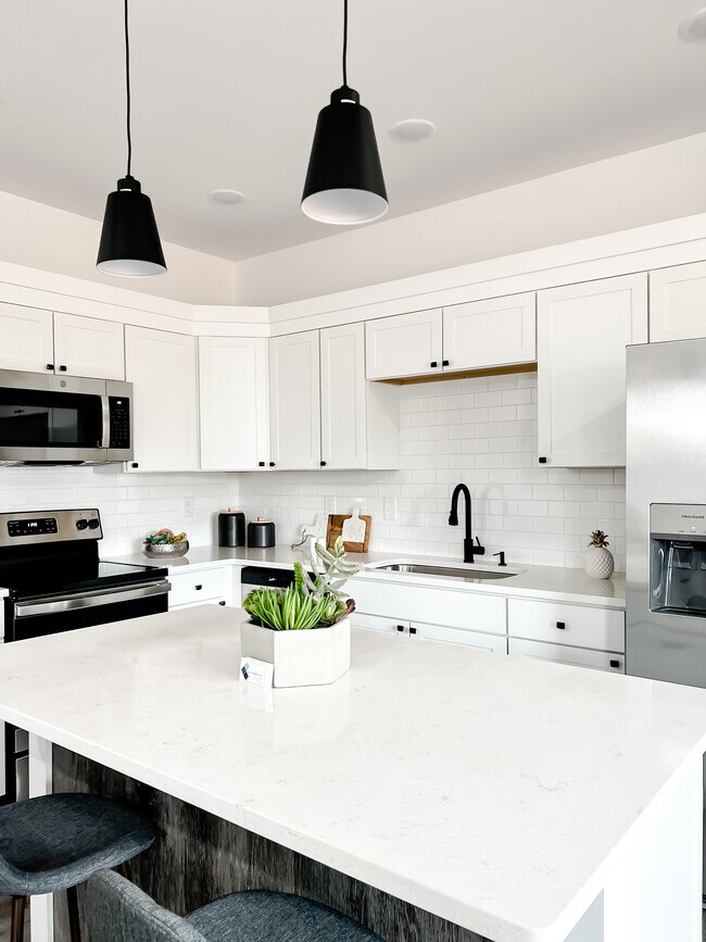 126 Parris Bridge Rd, Boiling Springs, SC 29316 Townhome Rentals in