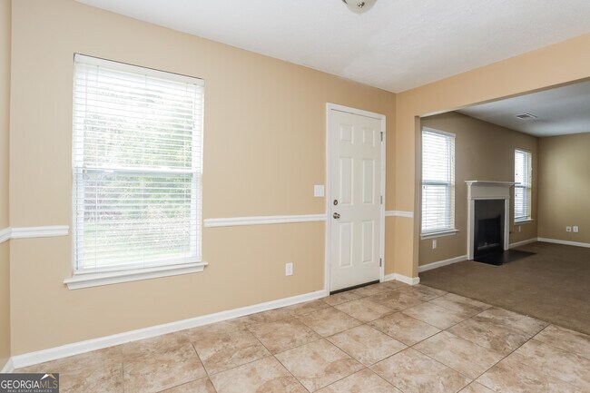 Foto del edificio - 5002 Serenity Point Ln