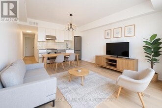 Building Photo - 475 Ossington Ave Building Photo - 475 Ossington Ave