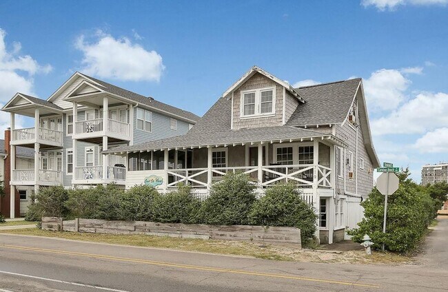 Foto del edificio - (C224) 719 Carolina Beach Avenue N, Caroli...