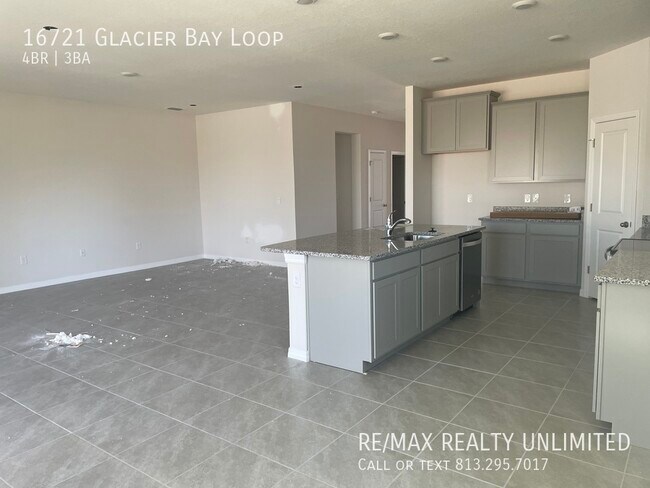 Foto del edificio - 16721 Glacier Bay Loop Wimauma, FL 33598