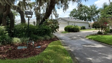 Building Photo - 951 Forest Breeze Path