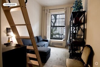 Building Photo - 155 W 82nd St