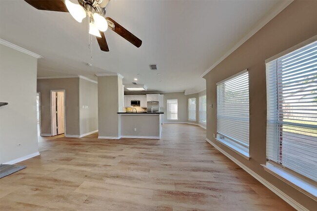 Building Photo - 3326 Beacon View Ct