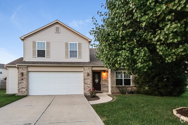 Building Photo - 975 Needle Ridge Ln