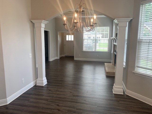 Building Photo - 301 Summercreek Cove