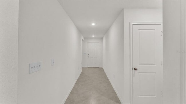 Building Photo - 112 Sunfish Dr