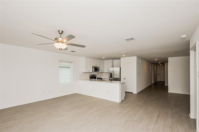 Foto del edificio - 2717 Mistwood Dr