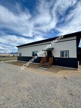 Building Photo - 3712-3714 S Wyoming St