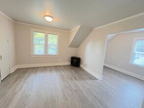 Building Photo - 101 N Bowdoin Pl
