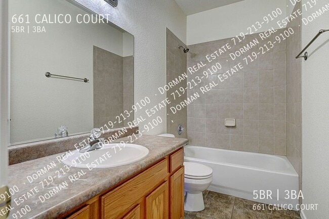 Building Photo - 661 Calico Ct