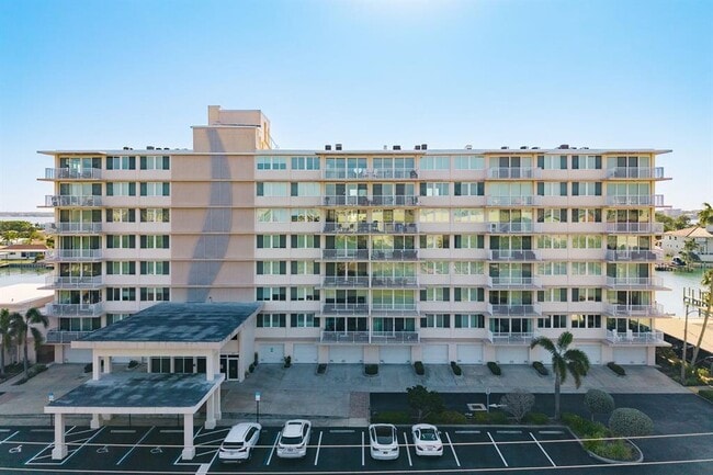 Foto del edificio - 223 Island Way