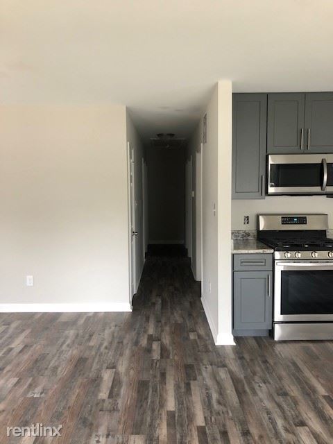 Building Photo - 3 br, 1 bath House - 177 sharps road