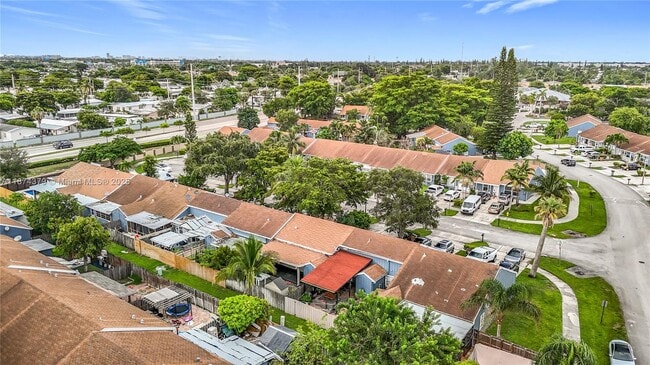 Foto del edificio - 4711 NW 4th Ave