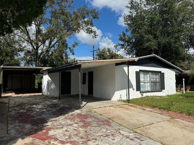 Building Photo - 4061 Kirkland Blvd