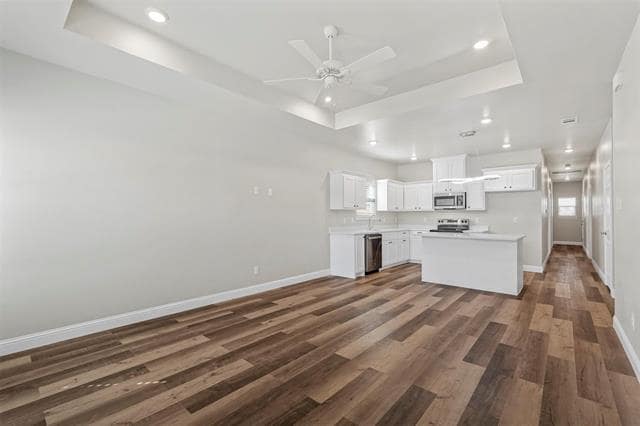 Foto del edificio - 3120 St John St