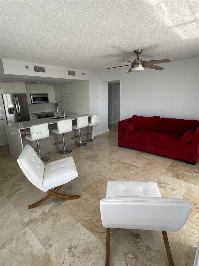 Building Photo - 8911 Collins Ave