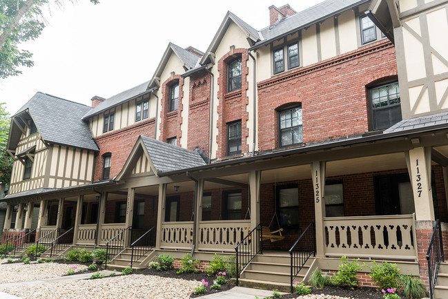 Foto del edificio - Hessler 113 Townhomes
