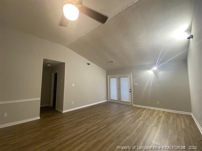 Building Photo - 3553 Torbay Dr