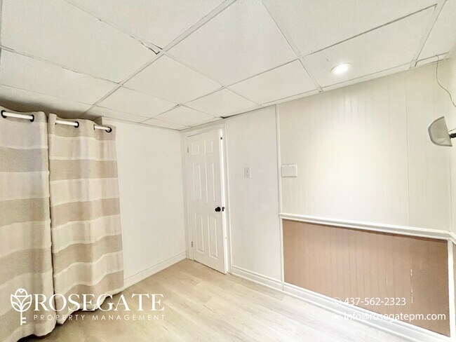 Building Photo - Charming 3-Bedroom Basement Apartment in B...