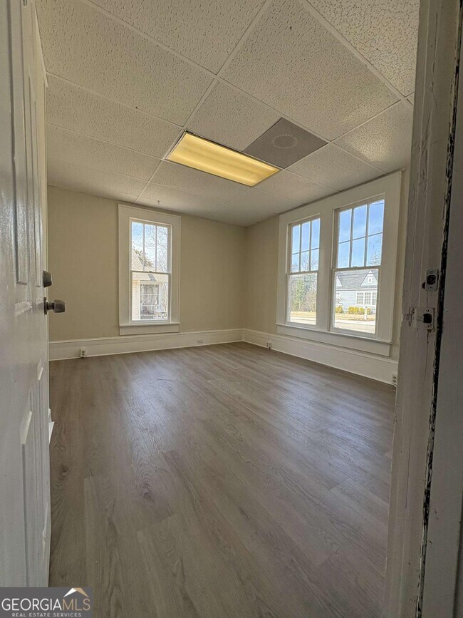 Foto del edificio - 641 West Ave