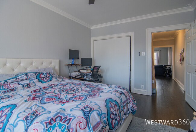 Foto del edificio - 6456 N Damen Ave