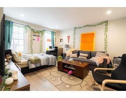 Foto del edificio - 73 Thorndike St