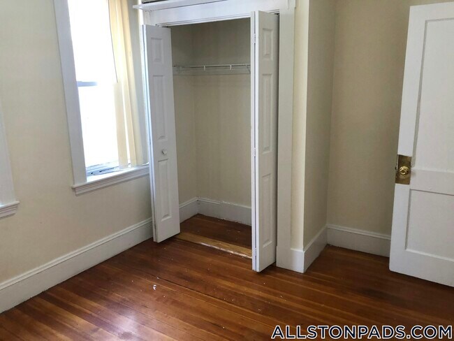 Foto del edificio - 15 Barrows St