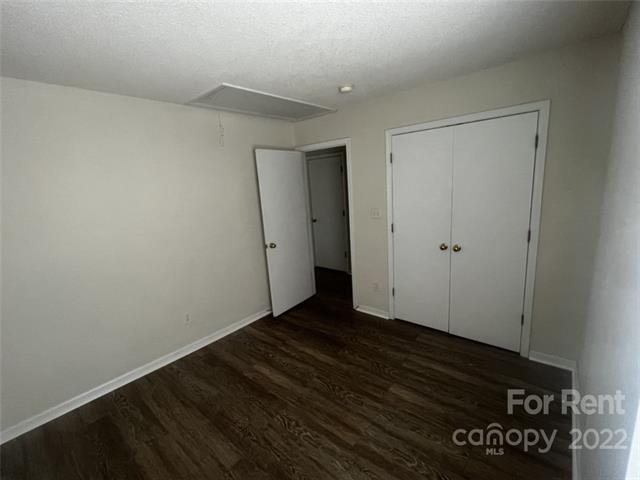 Building Photo - 108 Westbury Dr